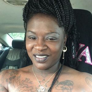 Meet your Posher, Tammye